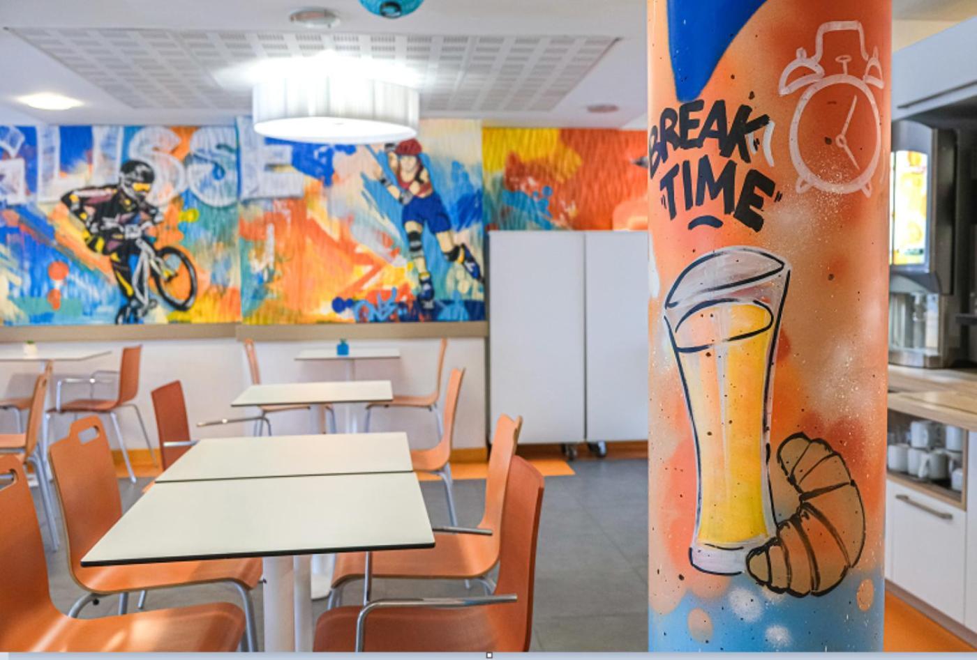 Ibis Budget Toulouse Aeroport Blagnac Exterior photo