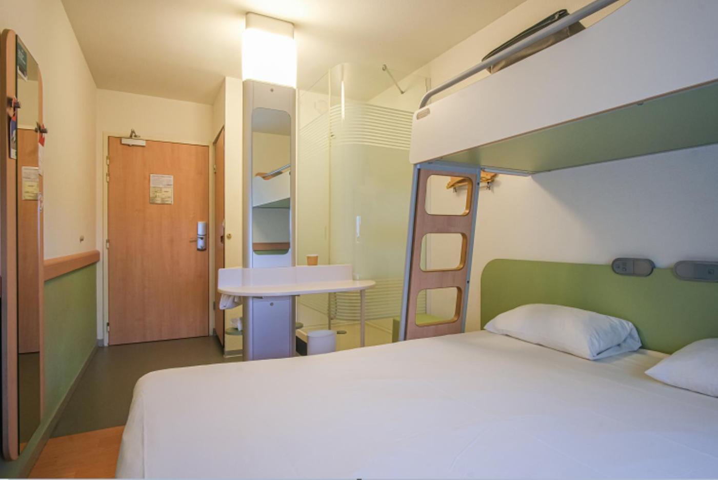 Ibis Budget Toulouse Aeroport Blagnac Exterior photo
