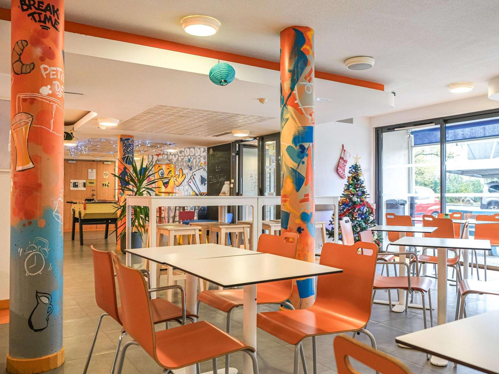 Ibis Budget Toulouse Aeroport Blagnac Exterior photo