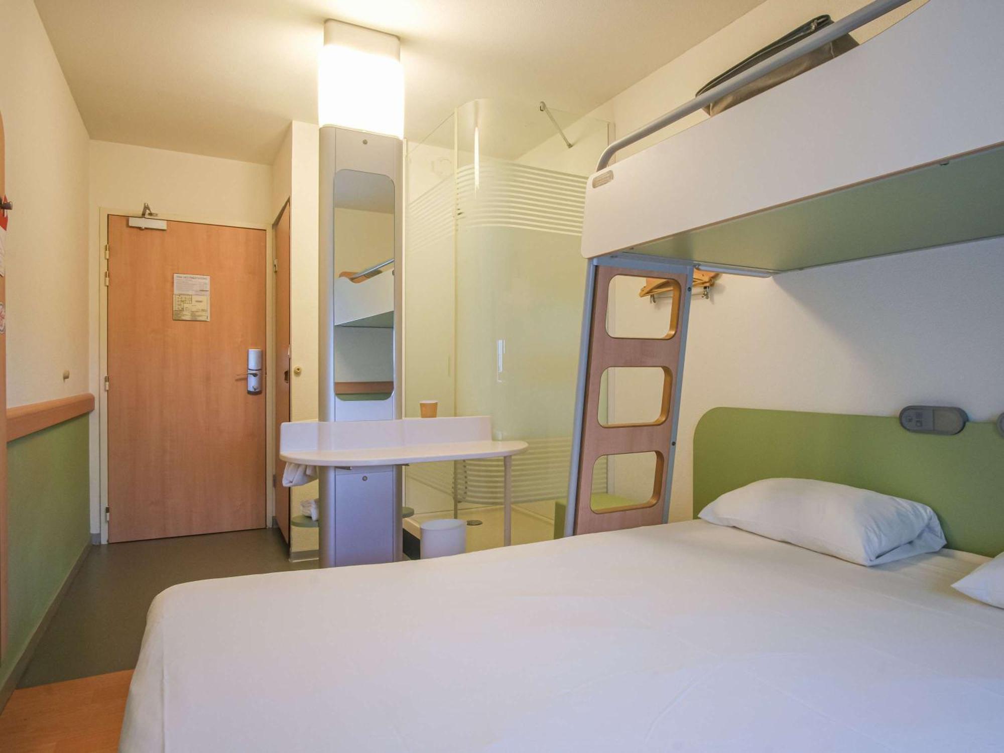 Ibis Budget Toulouse Aeroport Blagnac Exterior photo
